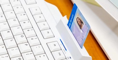 A selected image which represents the Automating key reporting tasks for a Registration Authority item